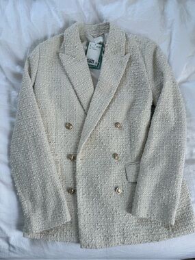 NWT H&M Cream Textured Double-Breasted Peacoat with Gold Buttons